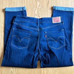 Levi’s Dark Washed Cuffed Ankle Denim Mid Rise Skinny-Size 32